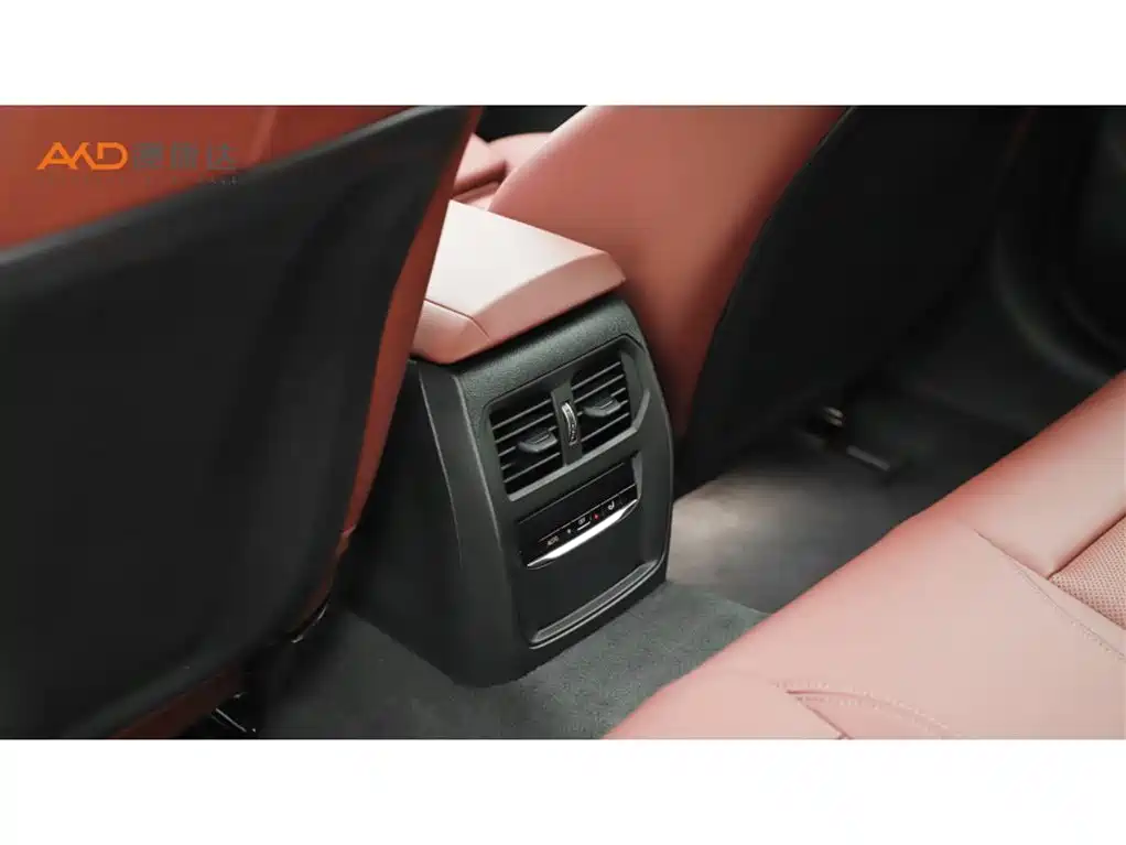 BMW i4 2022 eDrive40 фото 9