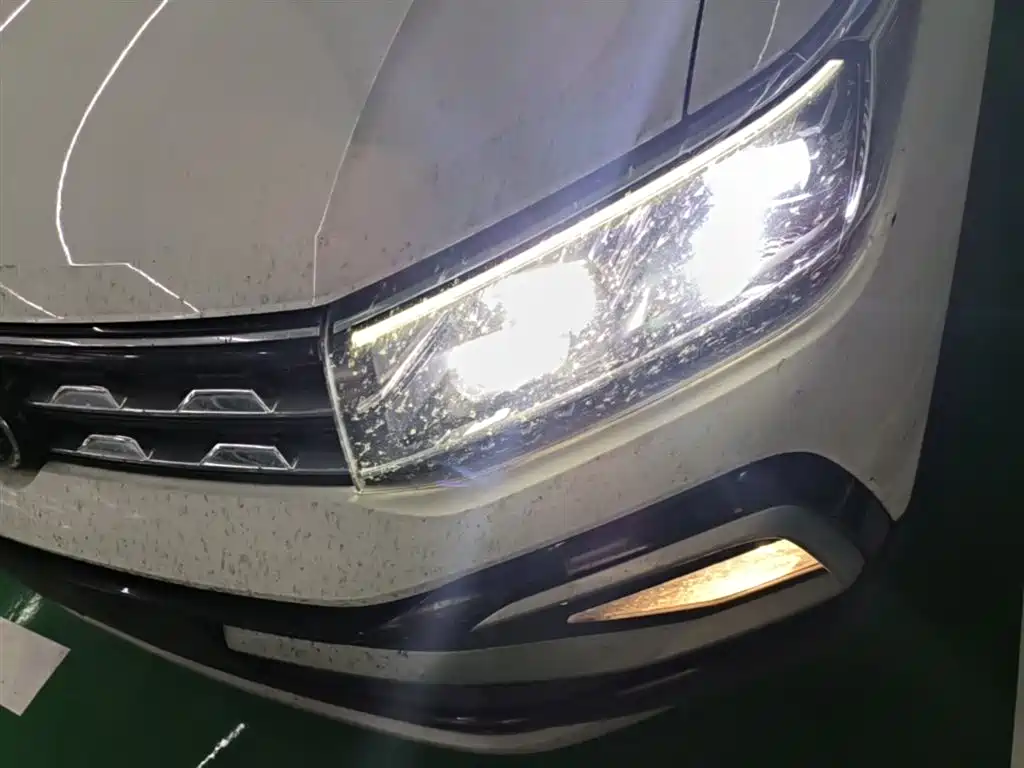 Volkswagen T-Cross 2021 1.5L Auto Comfort Edition фото 24