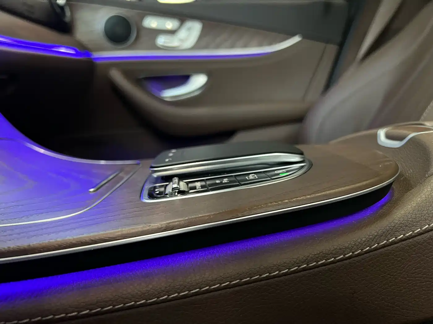 Mercedes-Benz E-Class 2023 Facelift E 300 L Fashion фото 28