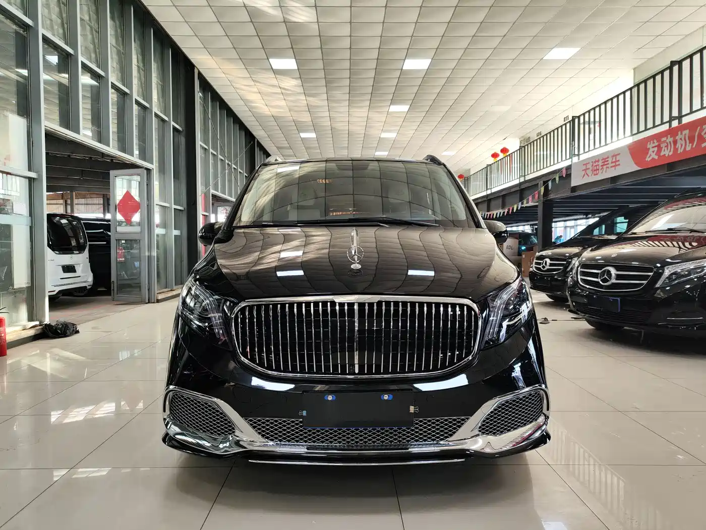 Mercedes-Benz Vito 2021 2.0T Business Edition 7-seater фото 2