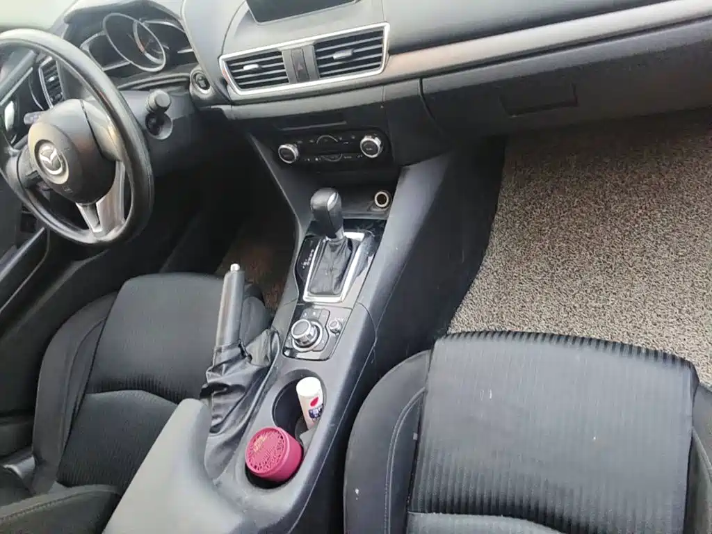 Photo 12 - Mazda Mazda 3