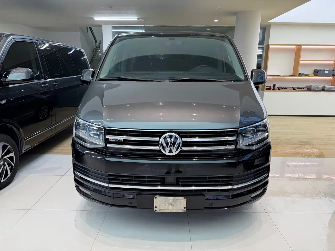 Volkswagen Multivan 2018 2.0TSI 4WD Explorer Edition 7-Seater
