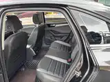 Photo 10 - Volkswagen Sagitar