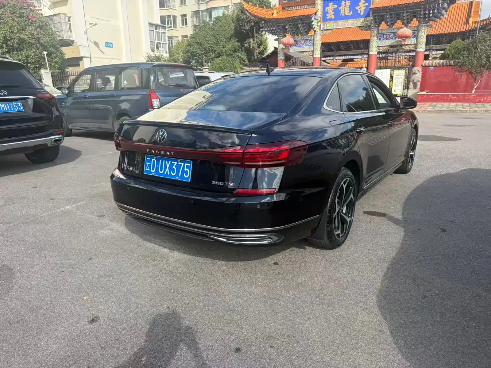صورة 9 - Volkswagen Passat