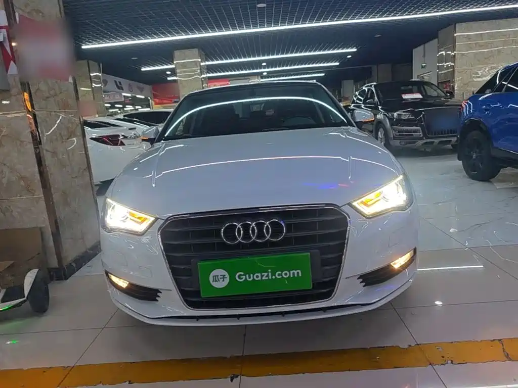 Audi A3 2014 Limousine 35 TFSI Auto Trend фото 3
