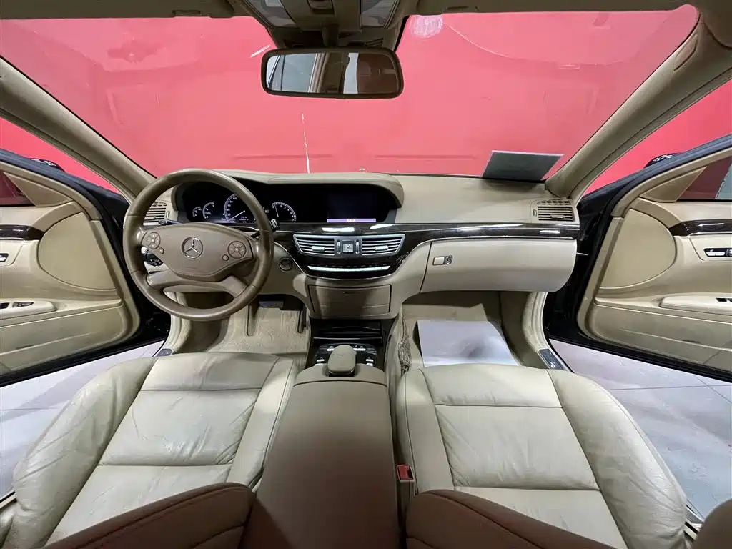 Mercedes-Benz S-Class 2012 S 300 L Premium Grand Edition фото 7