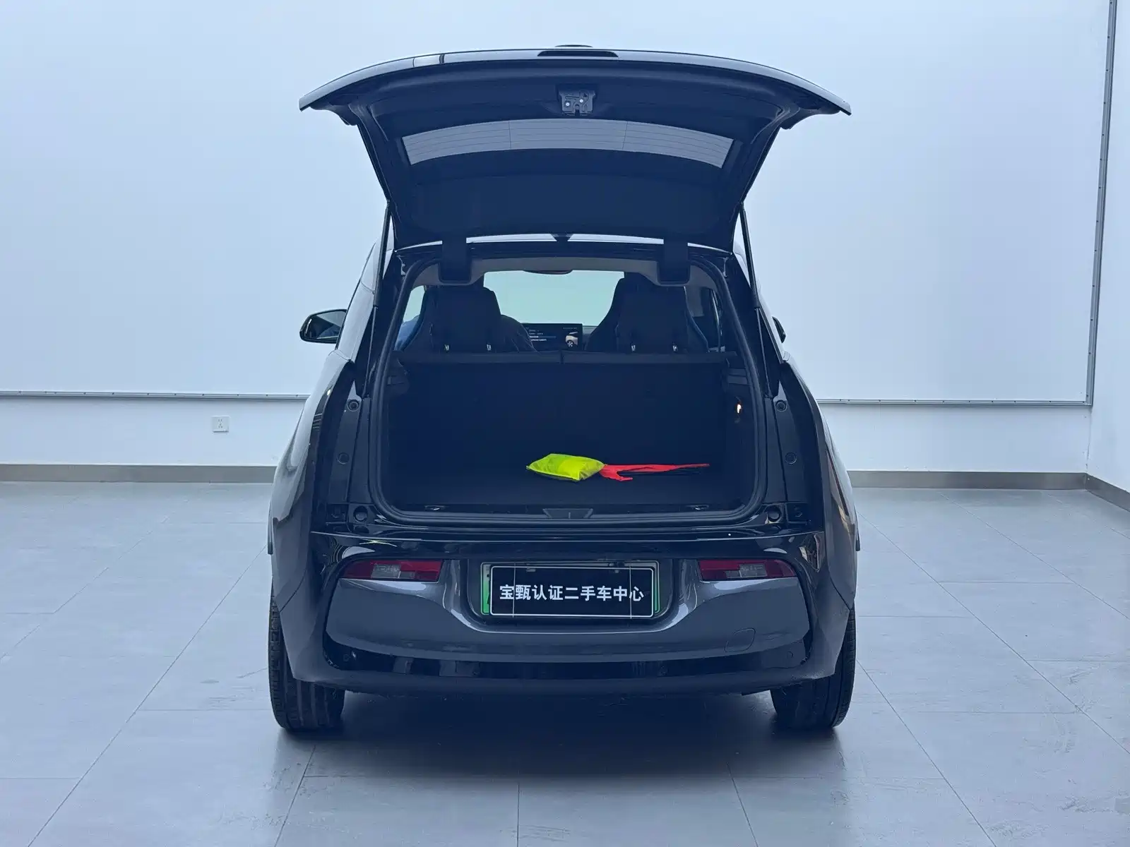 Фото 6 - BMW i3 (Import)