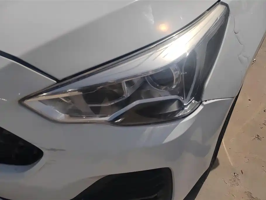 Haval M6 2019 1.5T DCT 2WD Value Edition (China VI) фото 5