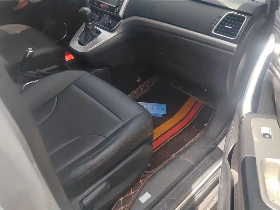 Haval M6 2019 1.5T DCT 2WD Value Edition (China VI) фото 8