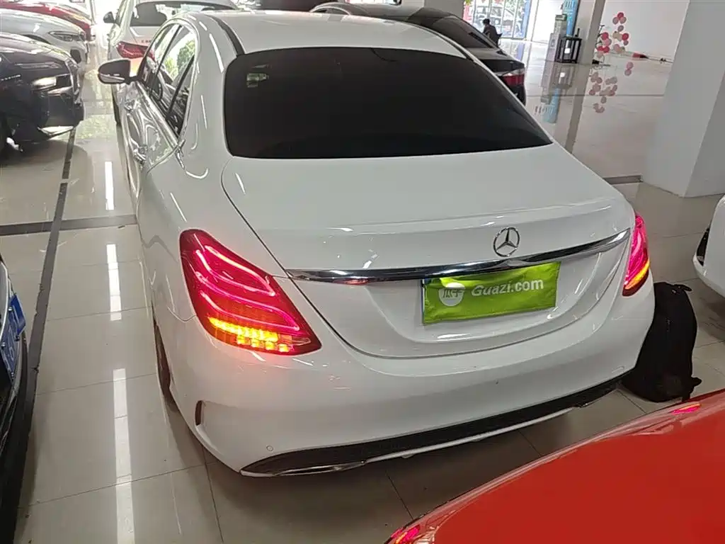 Mercedes-Benz C-Class 2016 C 180 L Sport фото 6