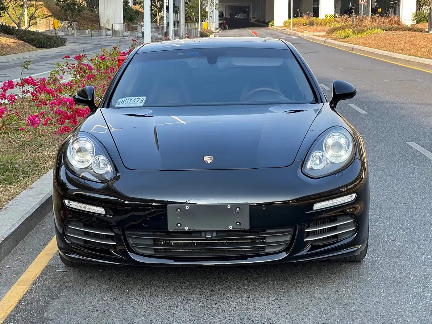 Porsche Panamera 2014 Panamera 4 3.0T фото 2