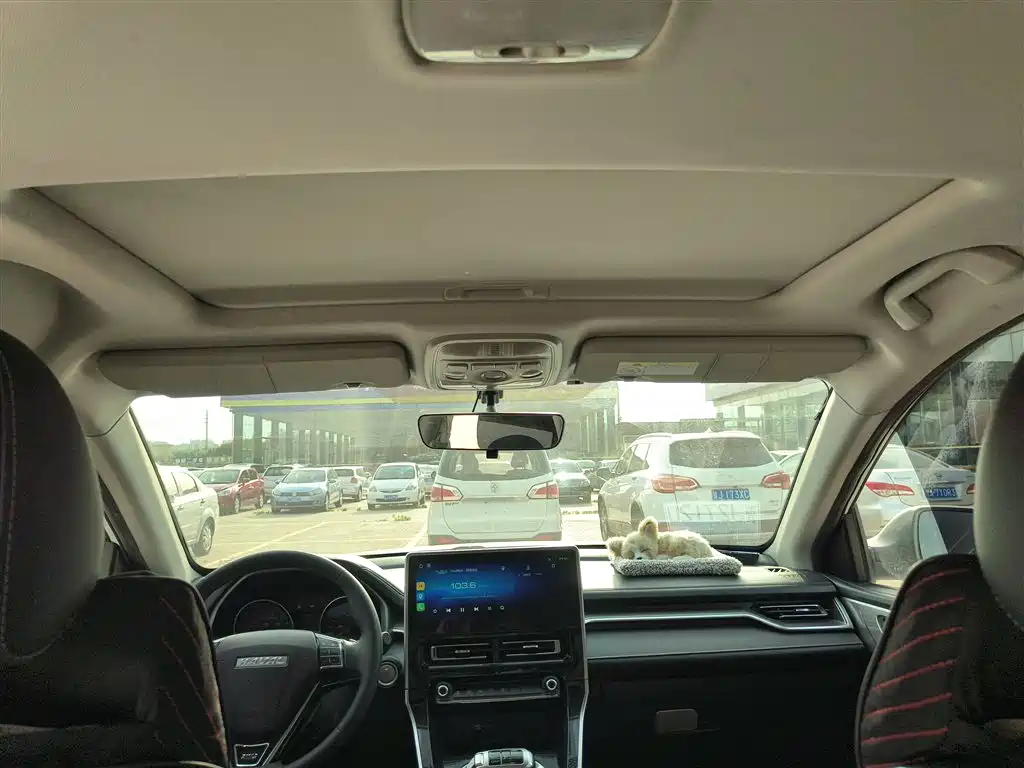 Haval M6 2021 PLUS 1.5T DCT Luxury Smart Connect фото 17