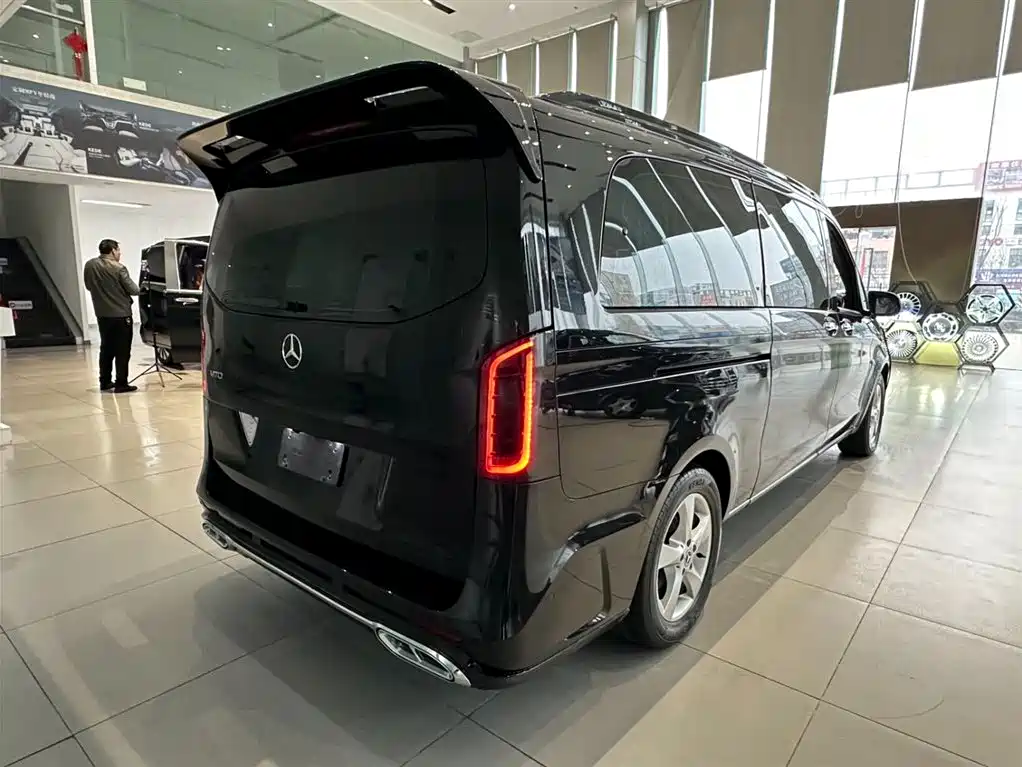 Mercedes-Benz Vito 2018 2.0T Business China V фото 26