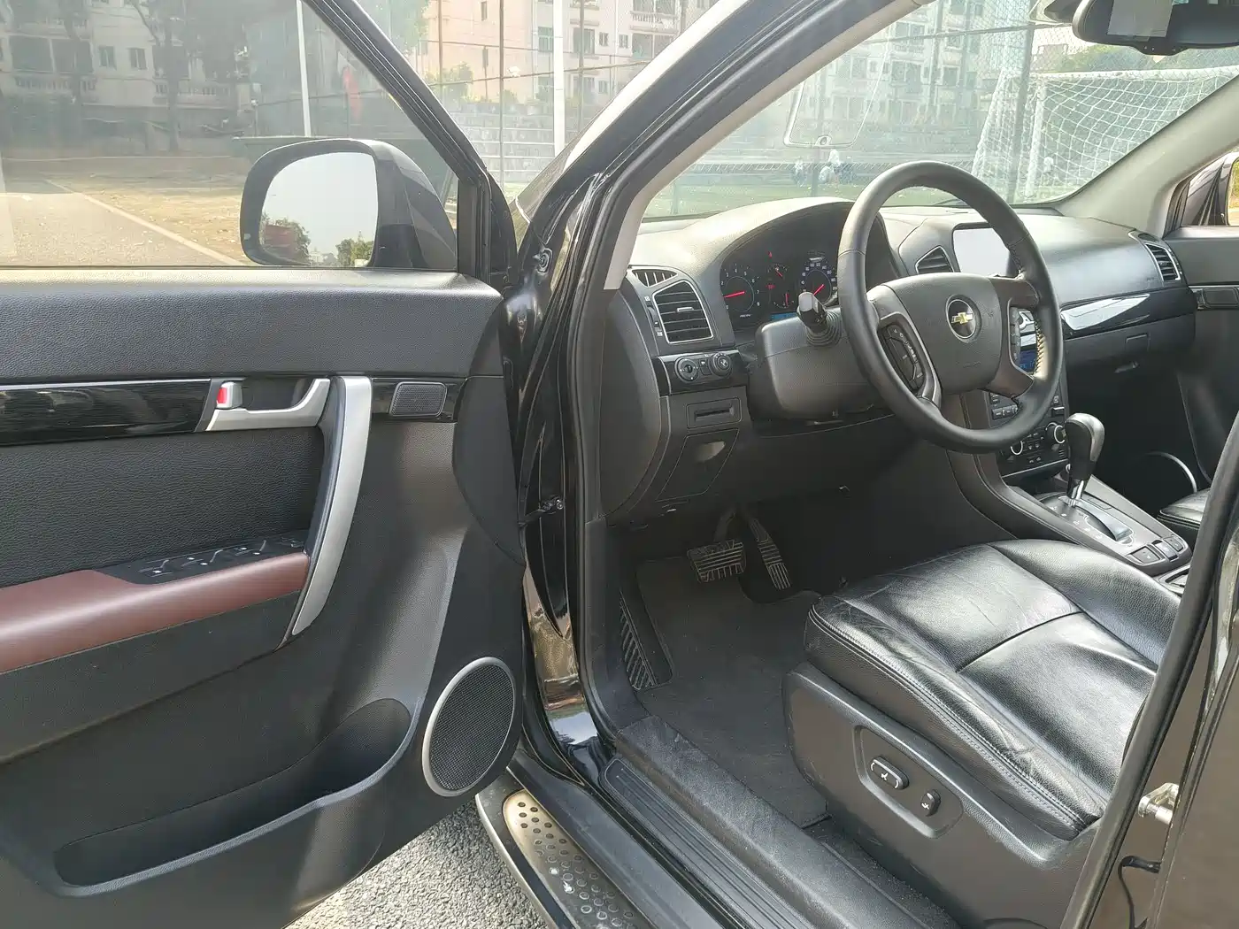 Chevrolet Captiva 2012 2.4L 4WD Flagship Edition 7-Seater фото 11