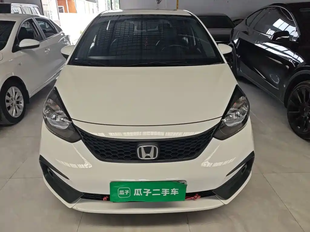 Honda Fit 2023 2022 1.5L CVT Trend Sunroof Edition