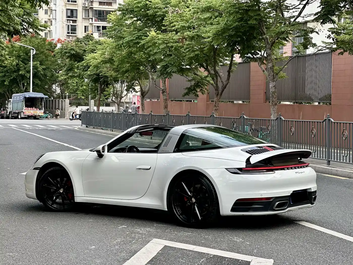 Porsche 911 2023 Targa 4 3.0T фото 7