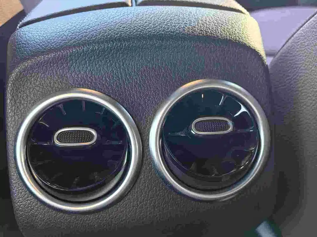 Mercedes-Benz GLB 2022 Facelift II GLB 200 Dynamic фото 13