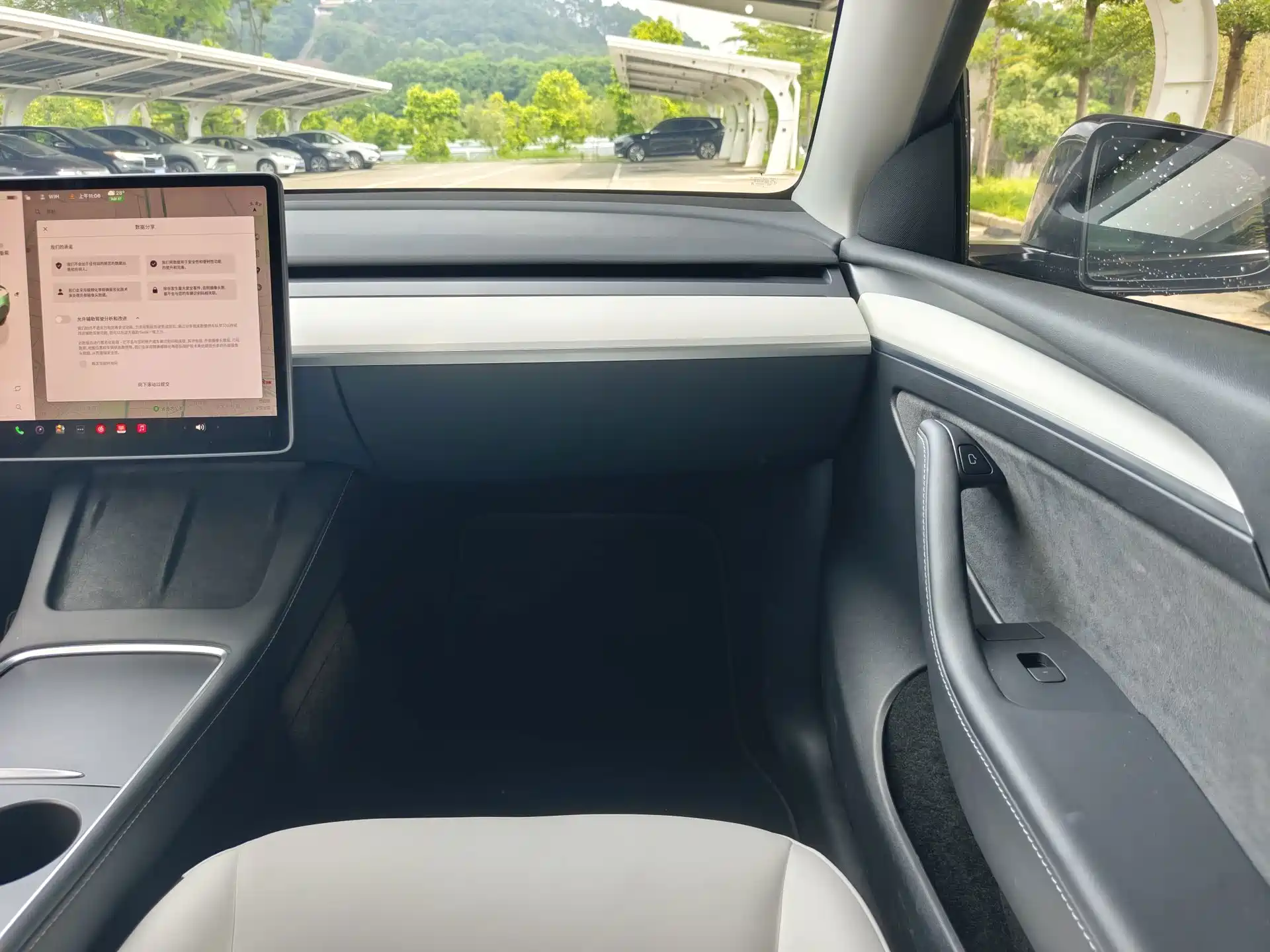 Фото 18 - Tesla Model Y