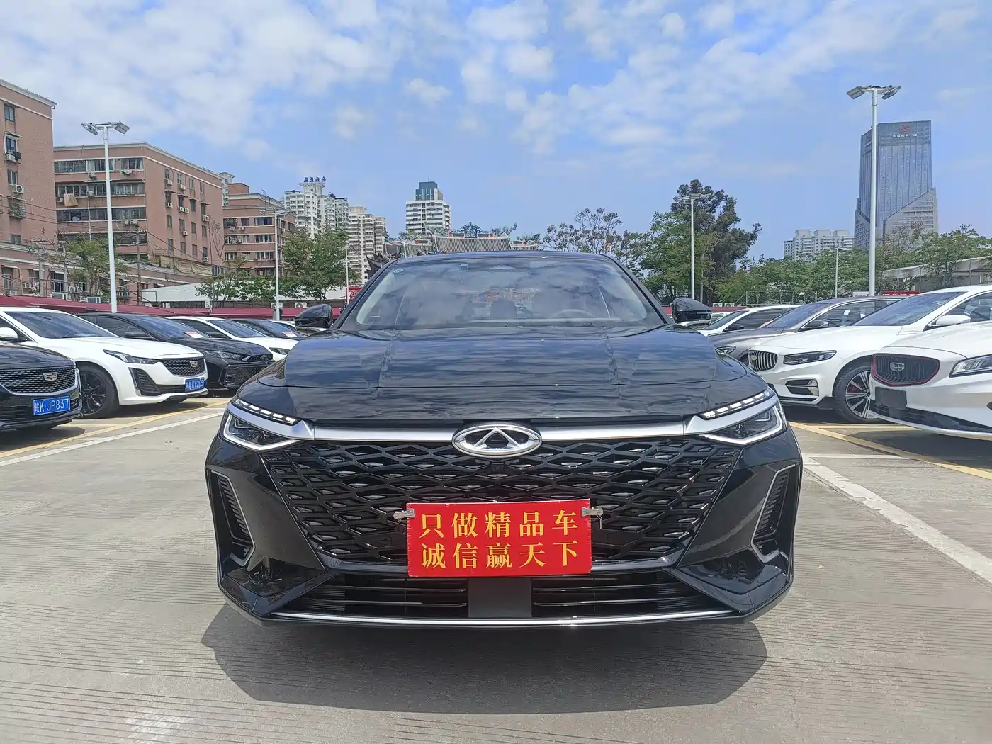 CHERY ARRIZO 8