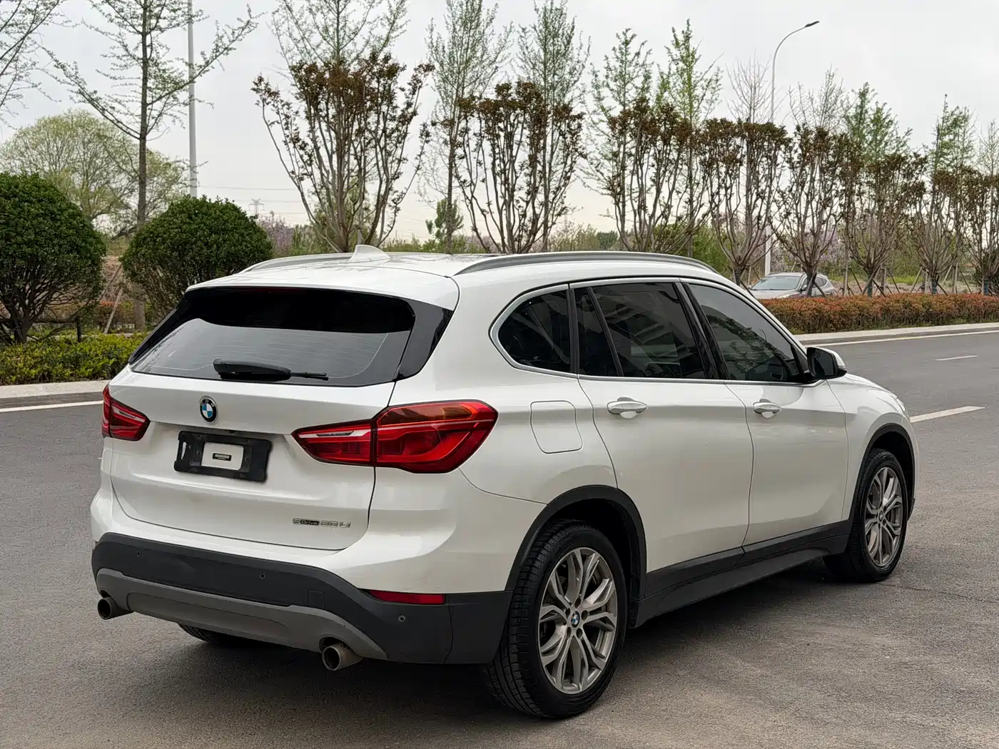 BMW X1 2019 sDrive20Li Leading Model фото 8