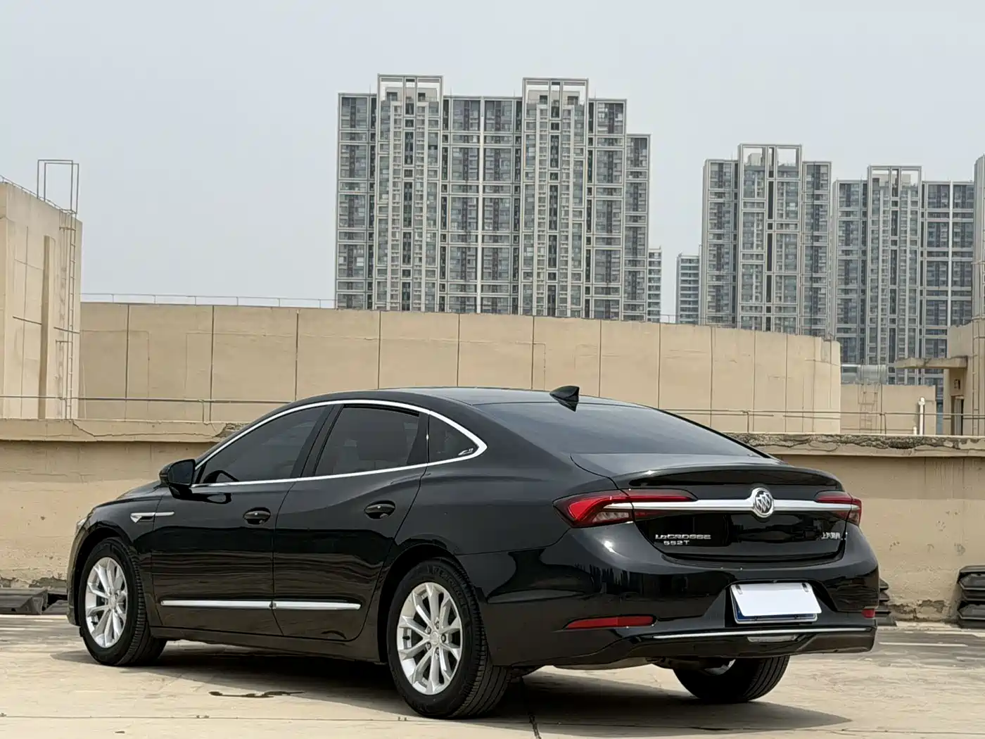 BUICK LACROSSE