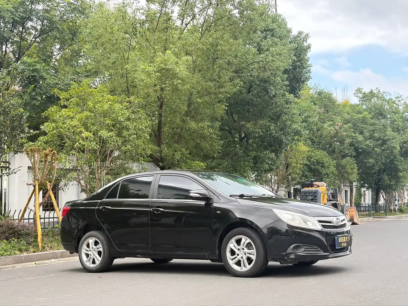 BYD Surui 2015 2015 1.5L Automatic Flagship Model