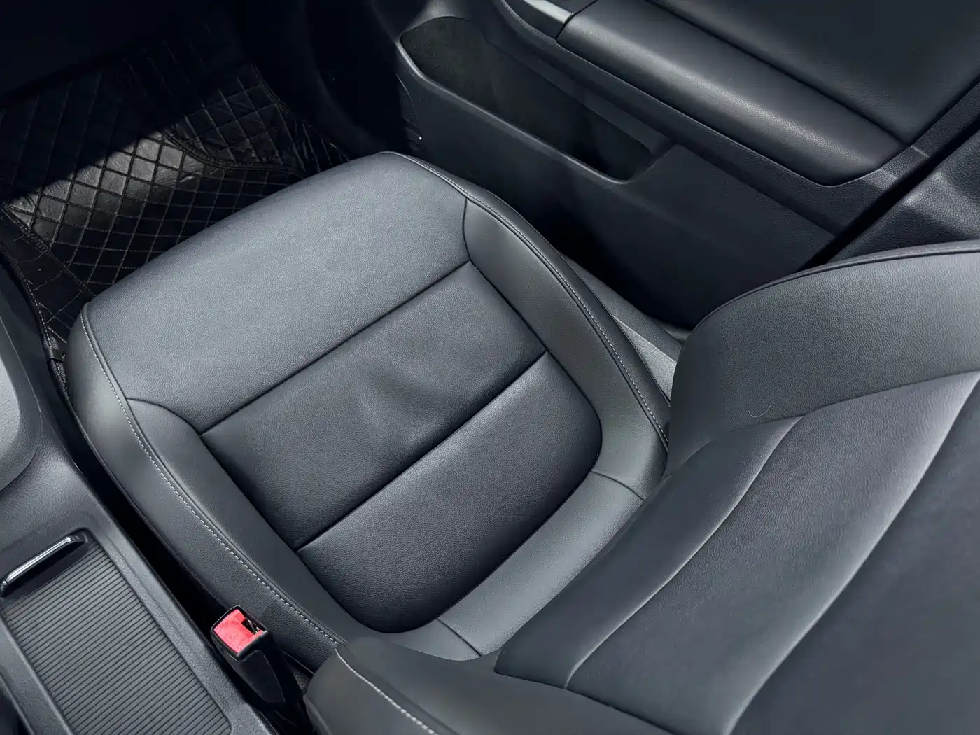 Volkswagen Sagitar 2018 280TSI DSG Comfort фото 8