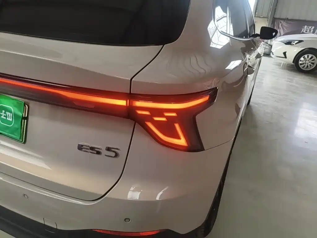 MG ES5 2025 2025 515pro RWD Version