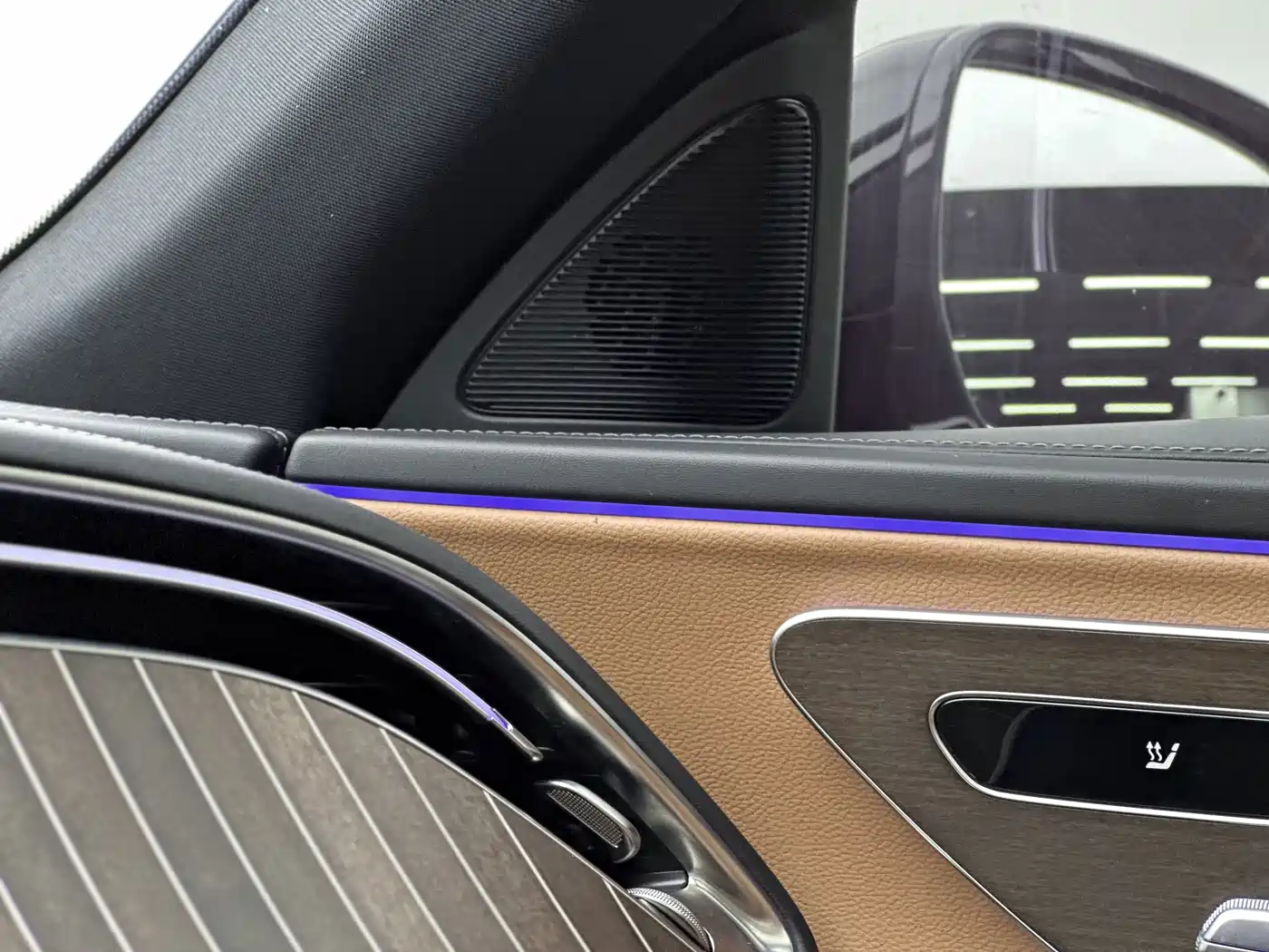 Mercedes-Benz E-Class 2025 E 300 L Fashion фото 16