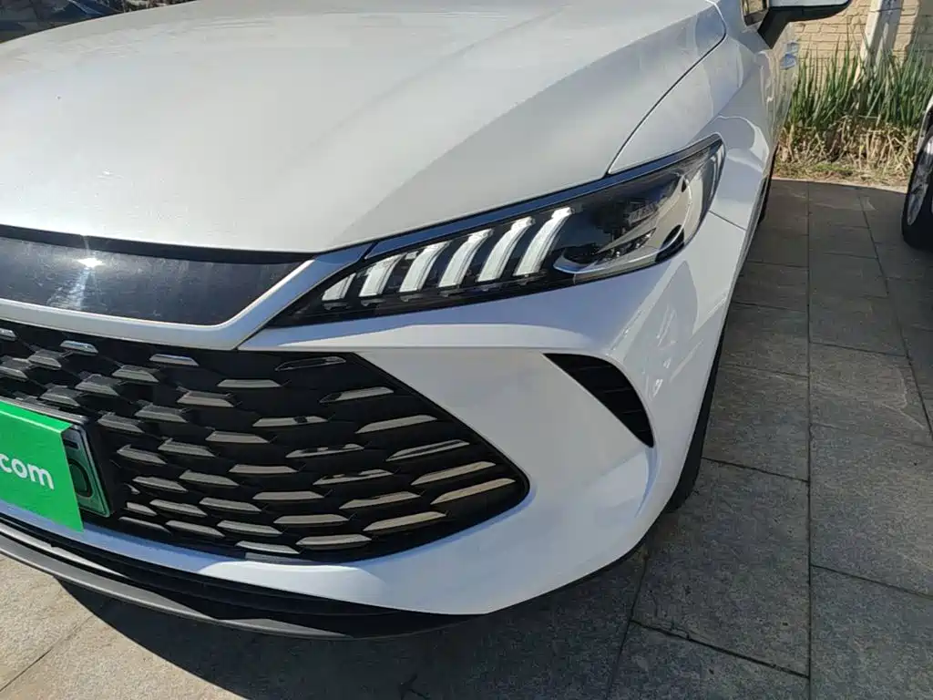 BYD Qin PLUS 2026 2026 DM-i Smart Edition 128KM Progressive