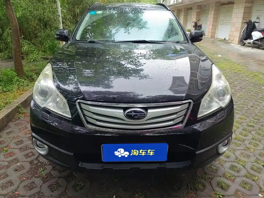 Subaru Outback 2011 2.5i Luxury Edition фото 2