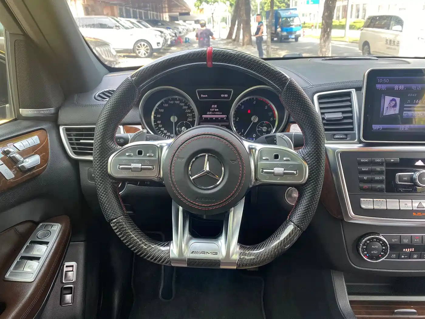 Mercedes-Benz GL-Class фото 12