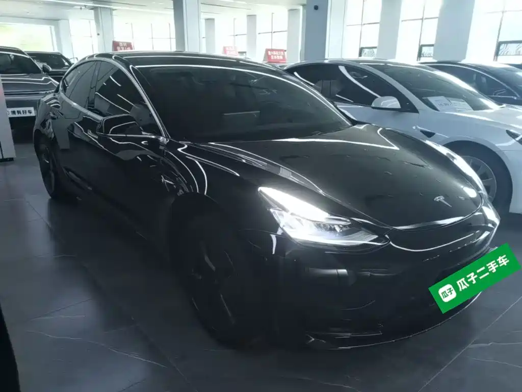 Tesla Model 3 2020 2020 Facelift Standard Range RWD Upgrade