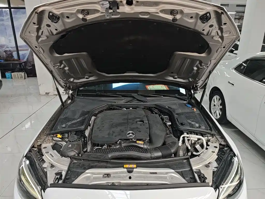 Mercedes-Benz C-Class 2020 C 200 L Fashion Sport фото 20