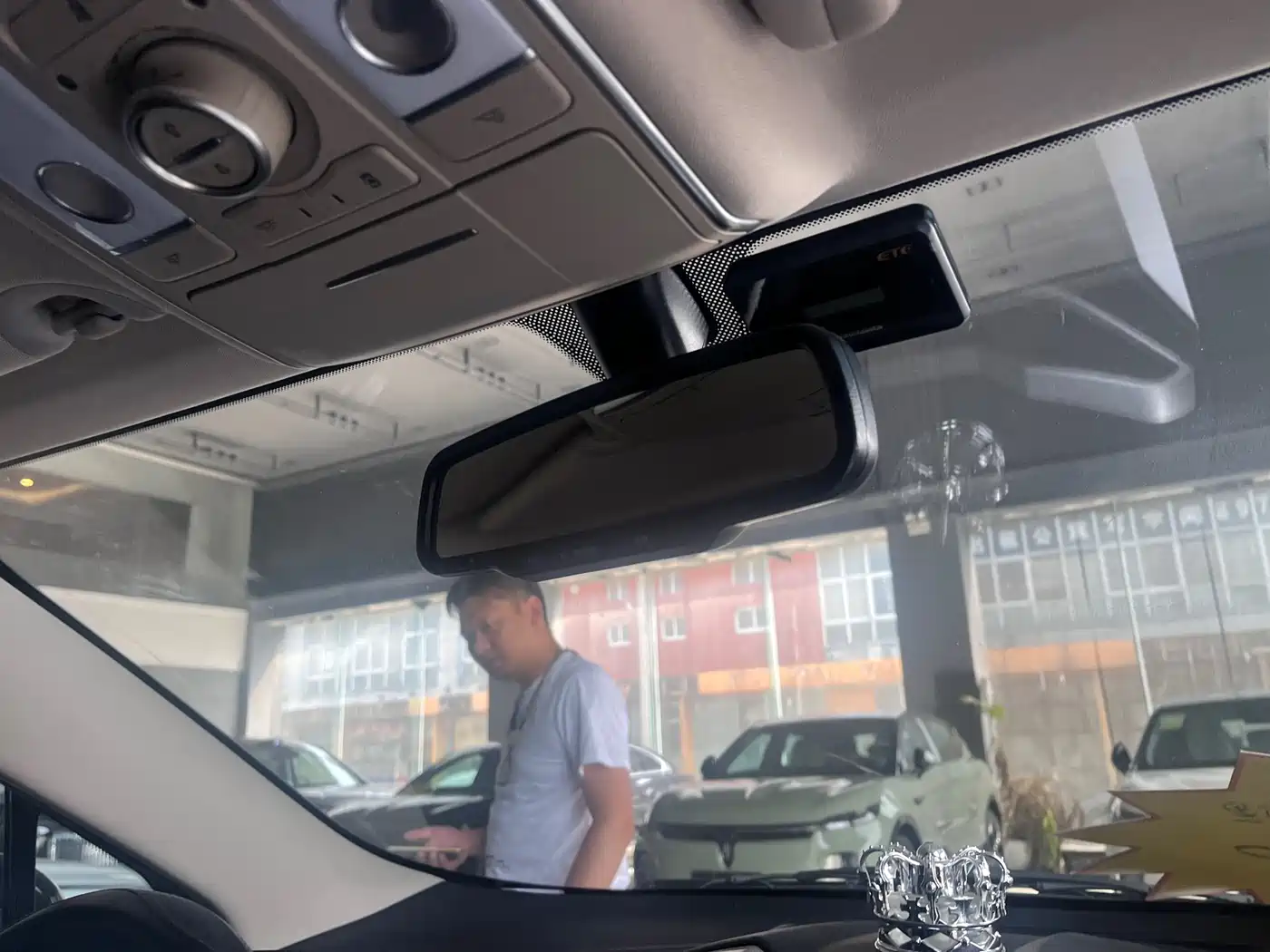 BYD Yuan New Energy 2018 EV360 Smart Connected Cool Edition фото 12