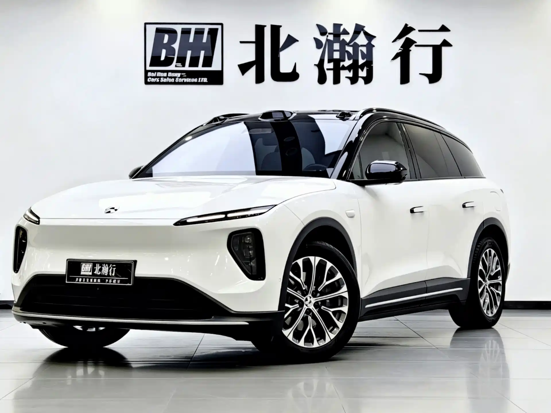Фото 1 - NIO ES6