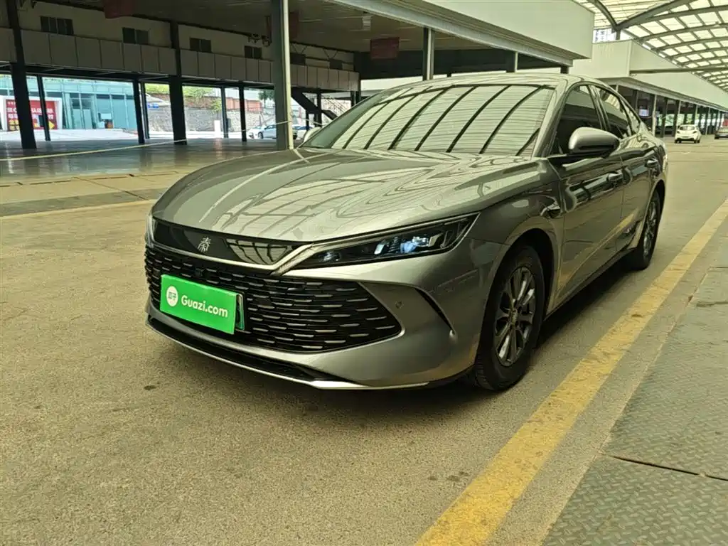 BYD Qin L 2025 DM-i Smart Drive Edition 80KM Leading фото 2