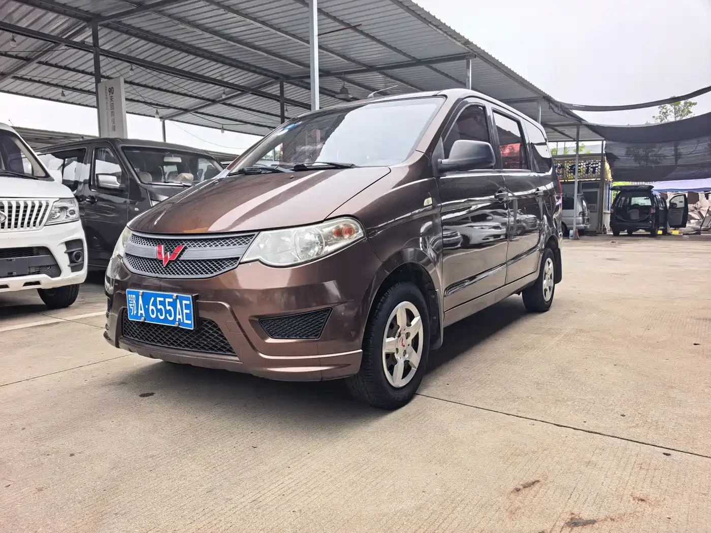 Wuling Motors Wuling Hongguang 2018 — пригон из Китая