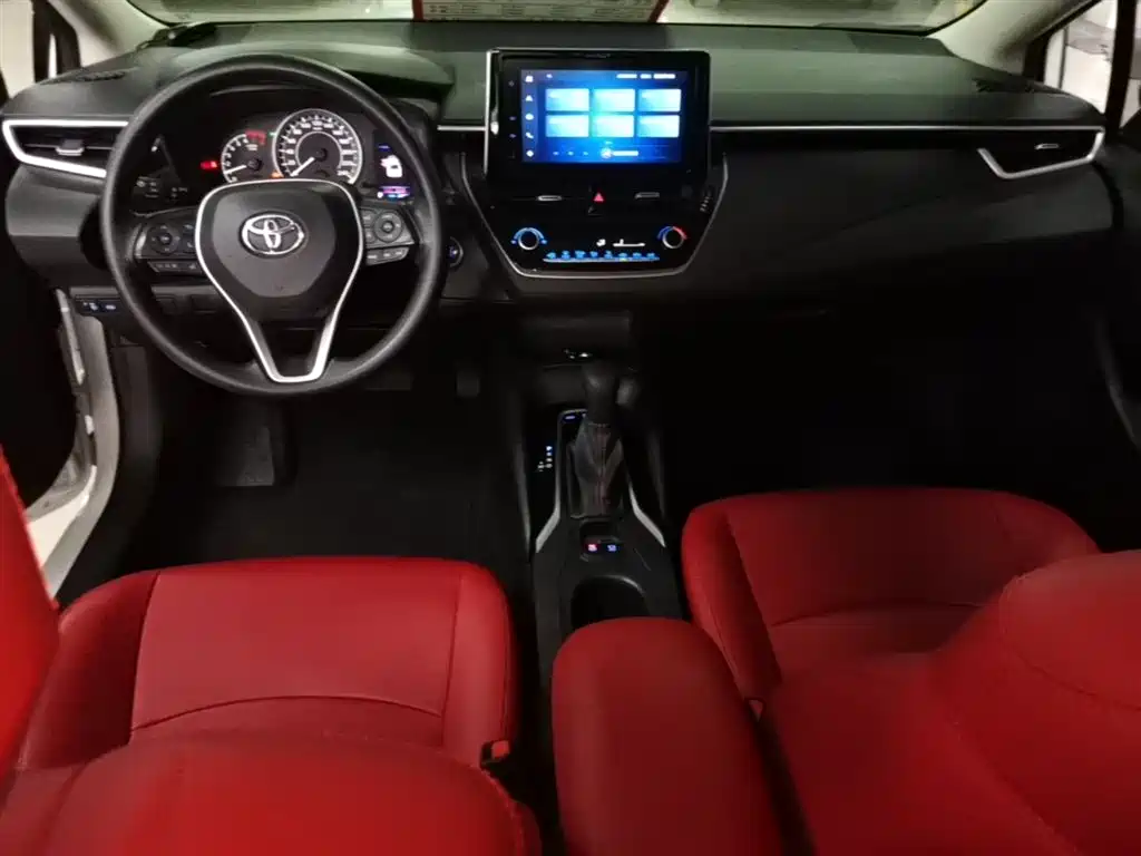 Toyota Corolla 2021 1.2T S-CVT Elite PLUS Edition фото 10