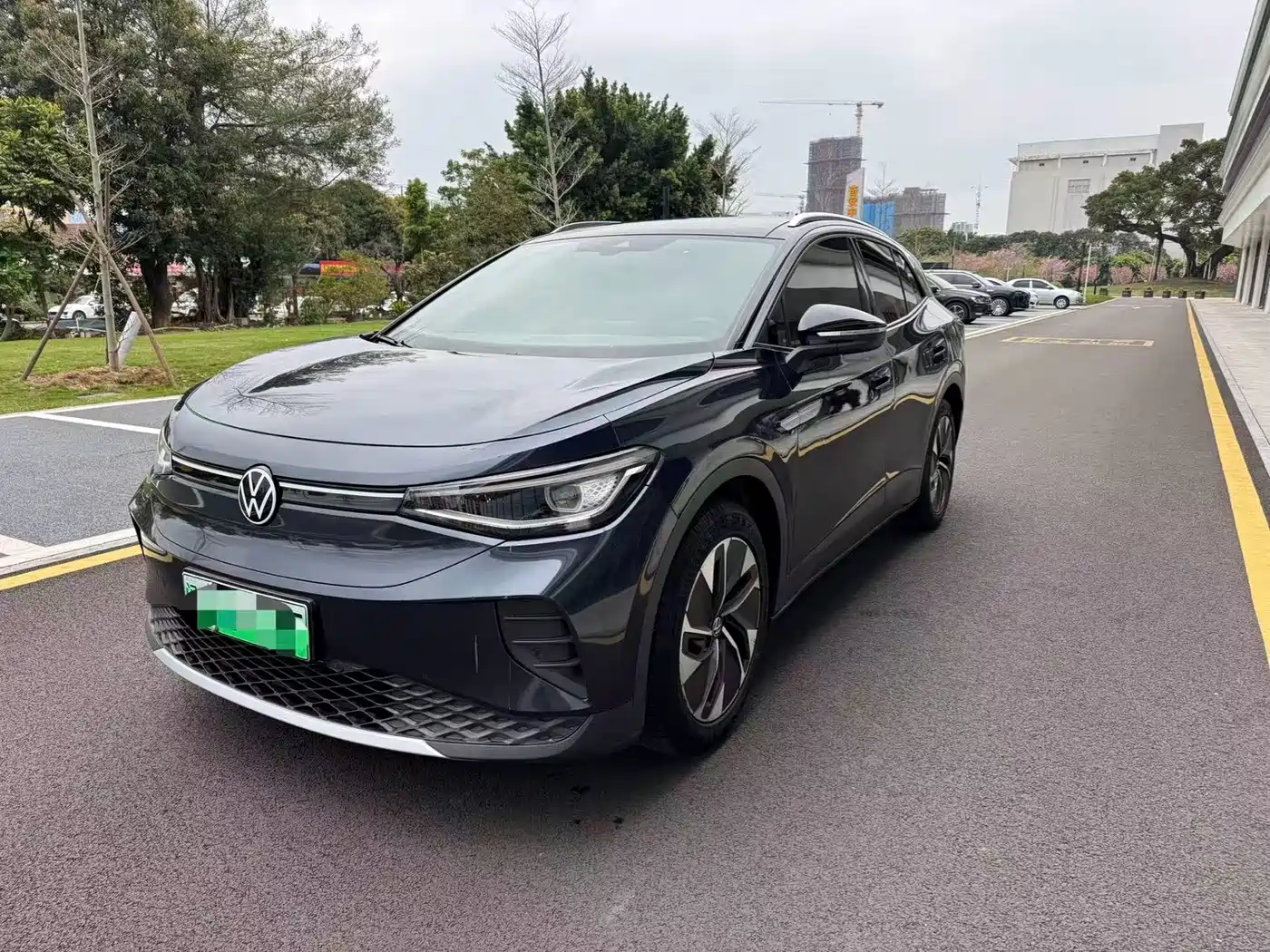 Volkswagen ID.4 CROZZ 2022 Standard Range PURE Edition фото 2