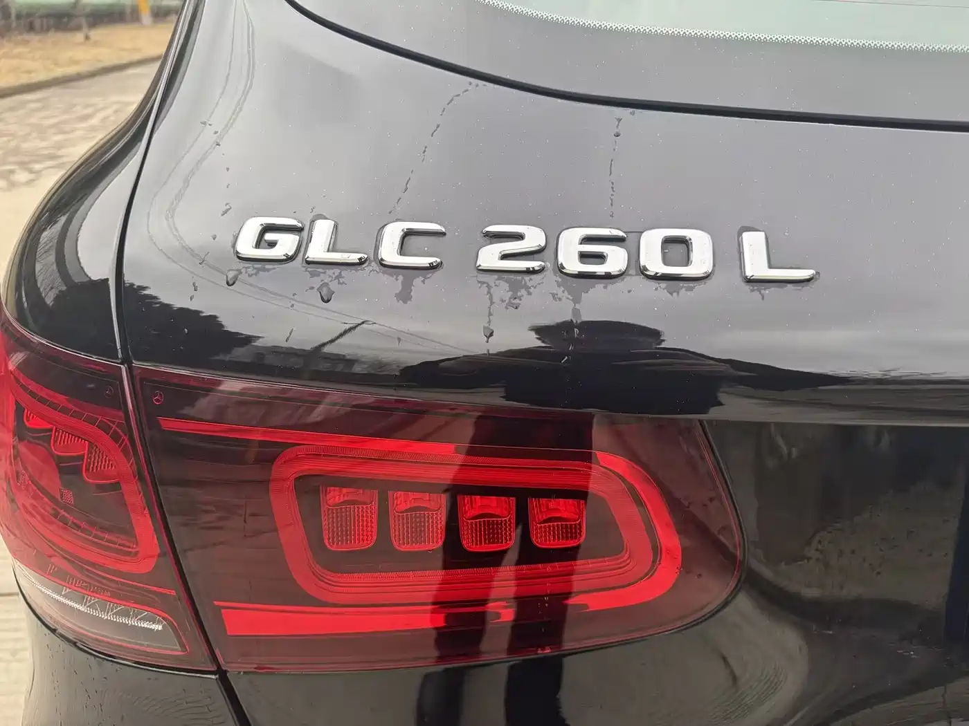 MERCEDES-BENZ GLC