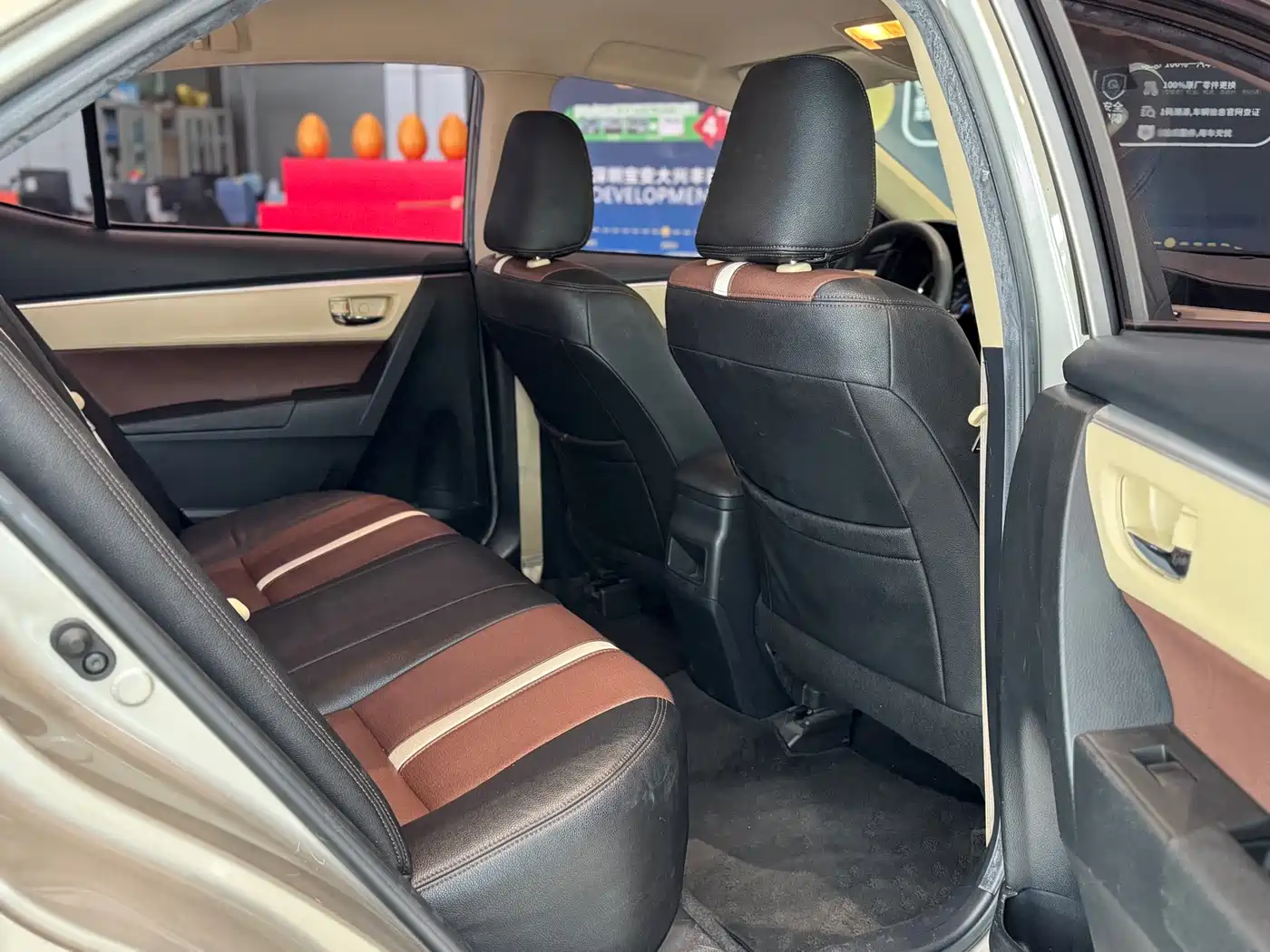 Toyota Corolla 2017 Facelift 1.2T S-CVT GL фото 19
