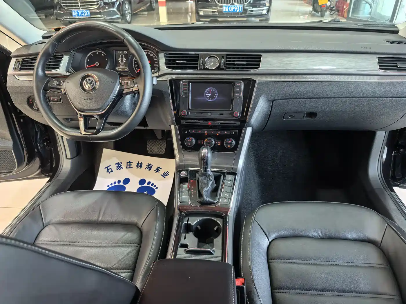 Volkswagen Passat 2017 330TSI DSG Prestige фото 9