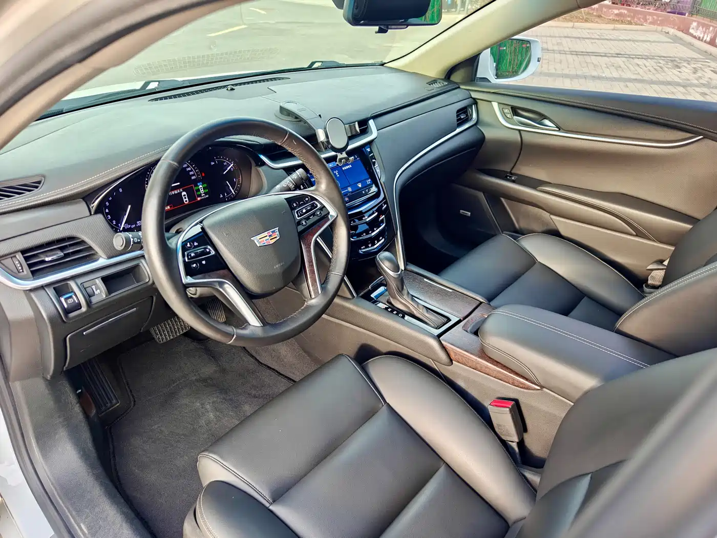 Cadillac XTS 2018 28T Technology фото 7