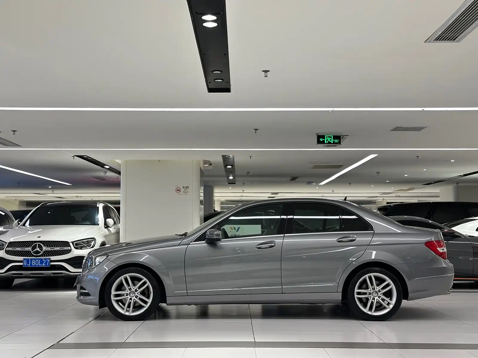 Фото 4 - Mercedes-Benz C-Class
