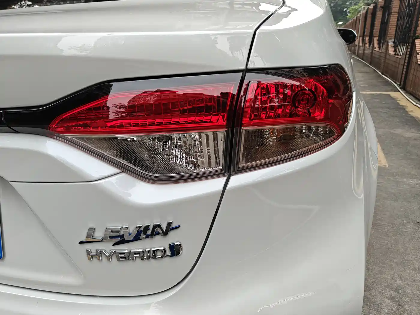 Toyota Levin 2023 Smart Hybrid 1.8L Luxury фото 35