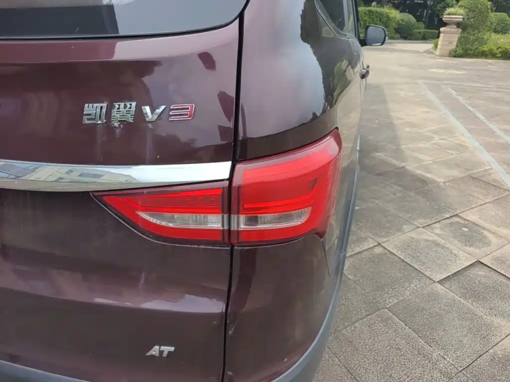 Cowin Kaiyi V3 2016 2016 1.5L Automatic SmartLink II Navigation