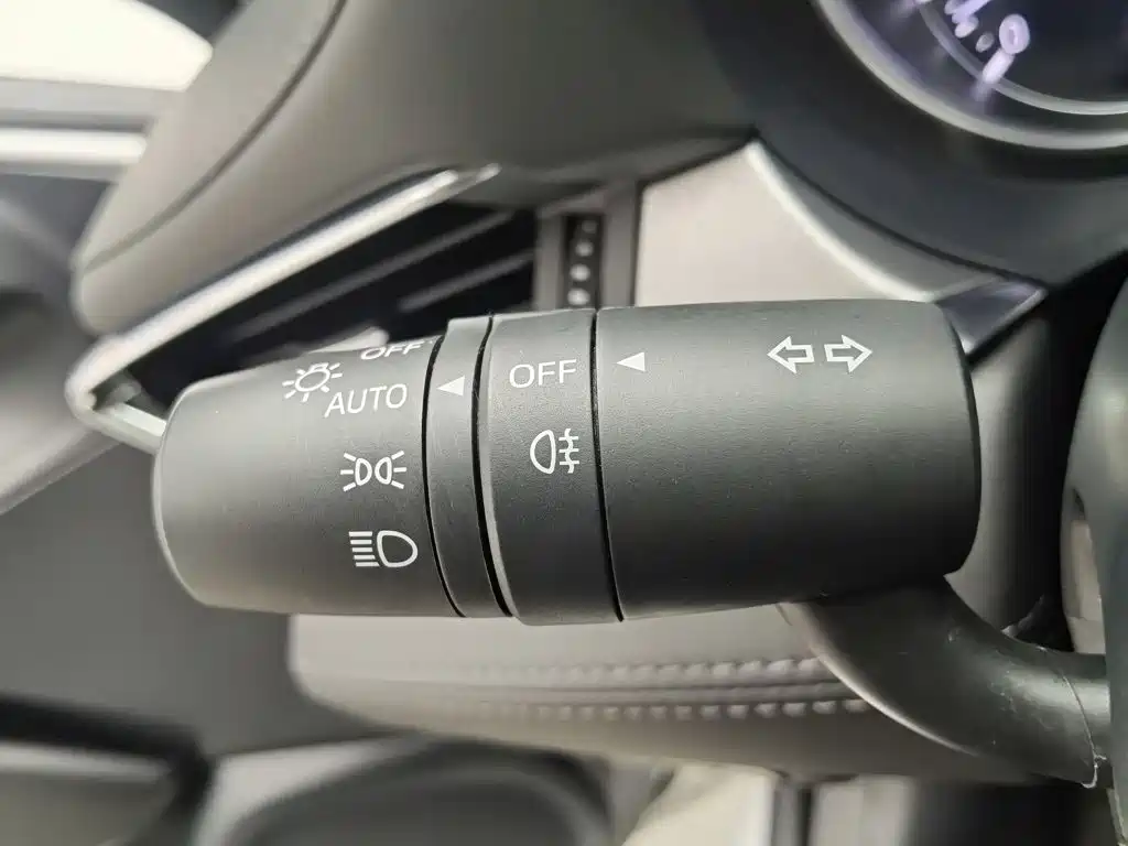 Mazda Atenza, миниатюра 21