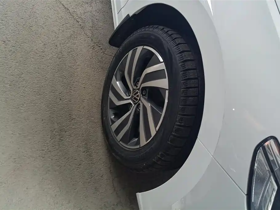 Volkswagen Bora 2024 280TSI DSG Comfort Ride Edition фото 6