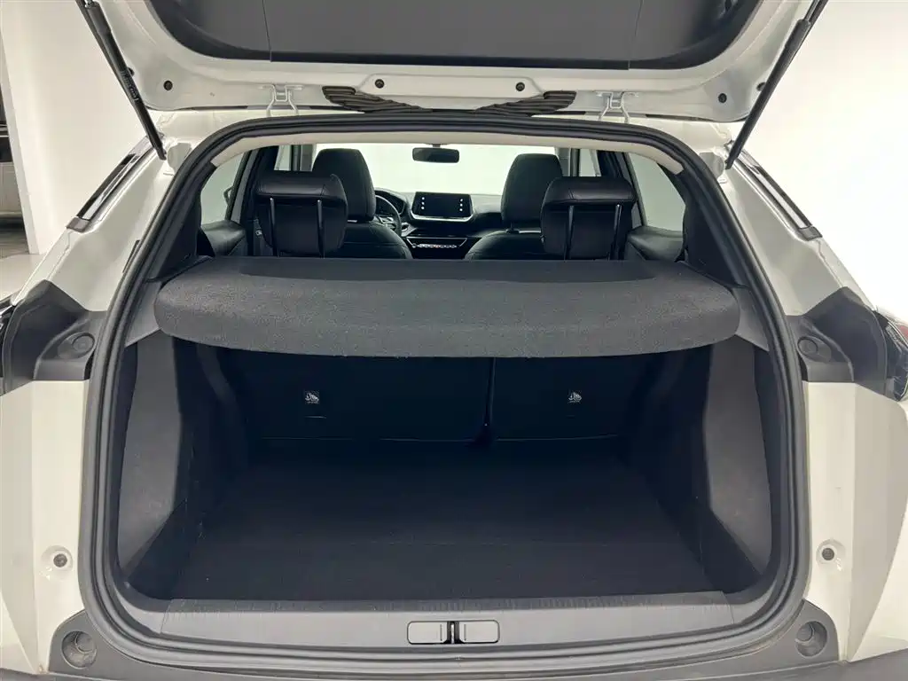 Peugeot 2008 2022 230THP THE ONE фото 11